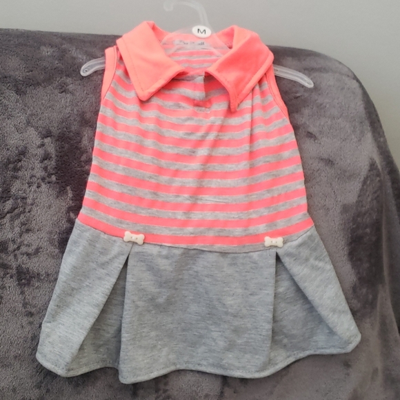 Dog dress - Picture 1 of 2